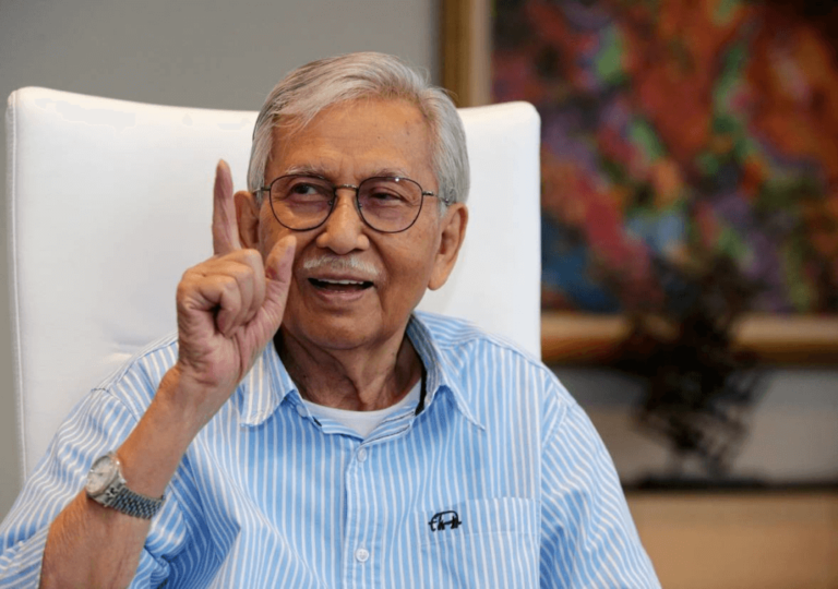 Mahathir's_Shadow_Analyzing_the_Allegations_Against_Daim_Zainuddin_in_Malaysia's_Corruption_Crackdown