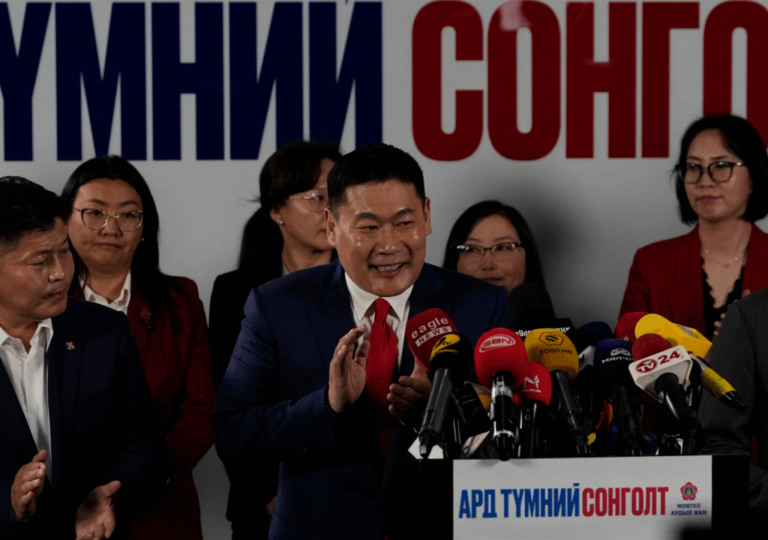 Mongolia Chooses Ruling Party Despite Dire Economic Realities