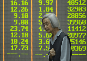 Trump’s Trade War Escalates, China Holds Its Ground