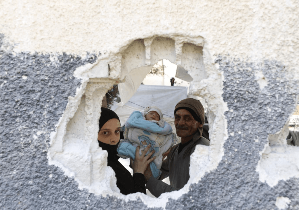 As Syria Rejoins the World, It Risks Falling Apart at Home